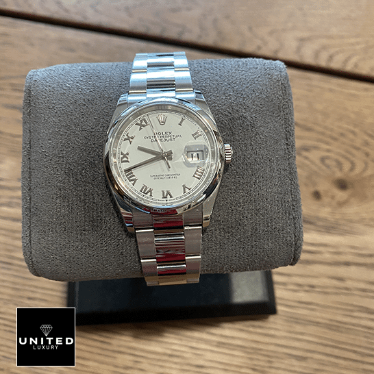 Rolex Datejust 126200-0008 White Dial Swiss Super Clone rolex datejust 126200 0008 replica bezel Rolex Datejust 126200-0008 white dial with gray stand