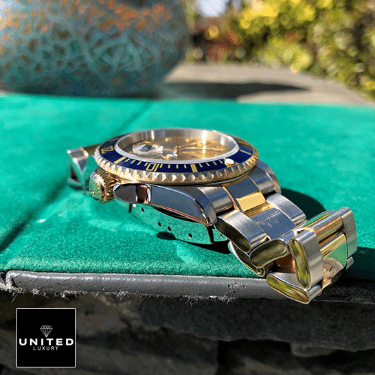 Rolex Submariner 16613 Two Tone Bracelet Stainless Steel Gold Crown Pusher Replica