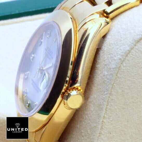 Rolex Pearl Master 81208 Gold & Diamond Dial Super Clone Premium Replica 1:1 gold rolex diamond bezel replica 1 Rolex Datejust Gold Diamond Dial Replica side view crown / push button