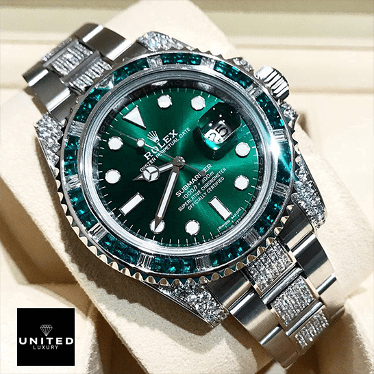 Rolex Submariner Hulk 116610LV Diamond Green Dial Iced Out Oyster Replica