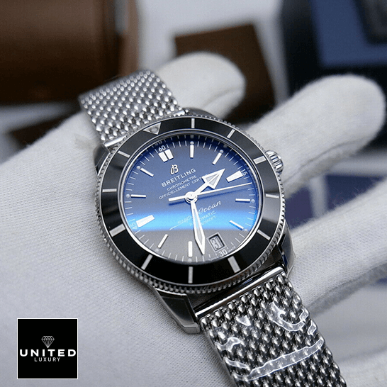 Breitling Superocean Heritage AB2010121B1A1 Black Dial Replica on the hand